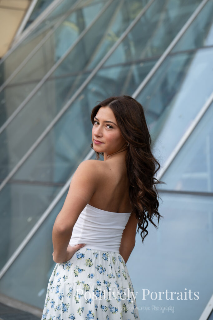 Akron Senior Photos, Akron Ohio Senior Pictures, Senior Photos Northeast Ohio, Akron Art Museum Senior Photos