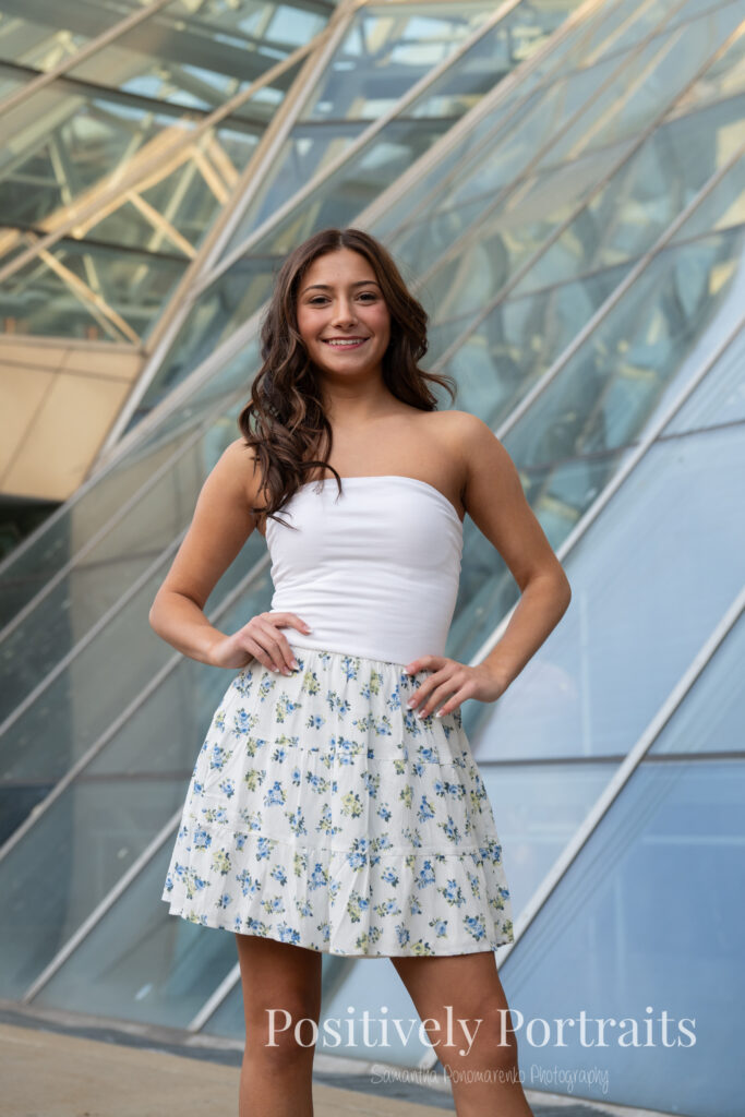 Akron Senior Photos, Akron Ohio Senior Pictures, Senior Photos Northeast Ohio, Akron Art Museum Senior Photos