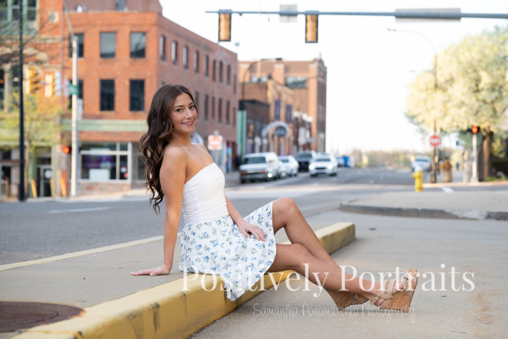 Akron Senior Photos, Akron Ohio Senior Pictures, Senior Photos Northeast Ohio, Akron Art Museum Senior Photos