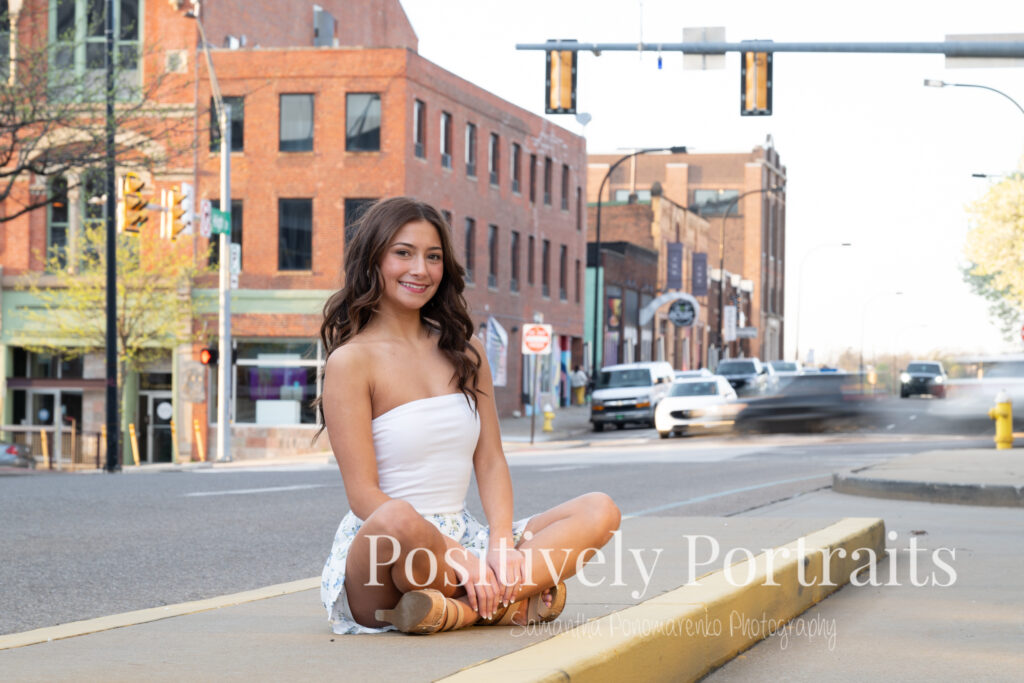 Akron Senior Photos, Akron Ohio Senior Pictures, Senior Photos Northeast Ohio, Akron Art Museum Senior Photos