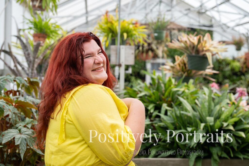 Senior photos at the Kingwood Center Gardens in Mansfield, one of the most beautiful gardens in Northeast Ohio for senior photos. 