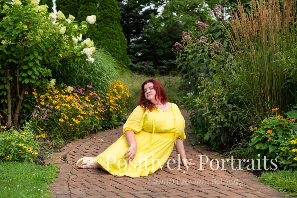 Senior photos at the Kingwood Center Gardens in Mansfield, one of the most beautiful gardens in Northeast Ohio for senior photos. 