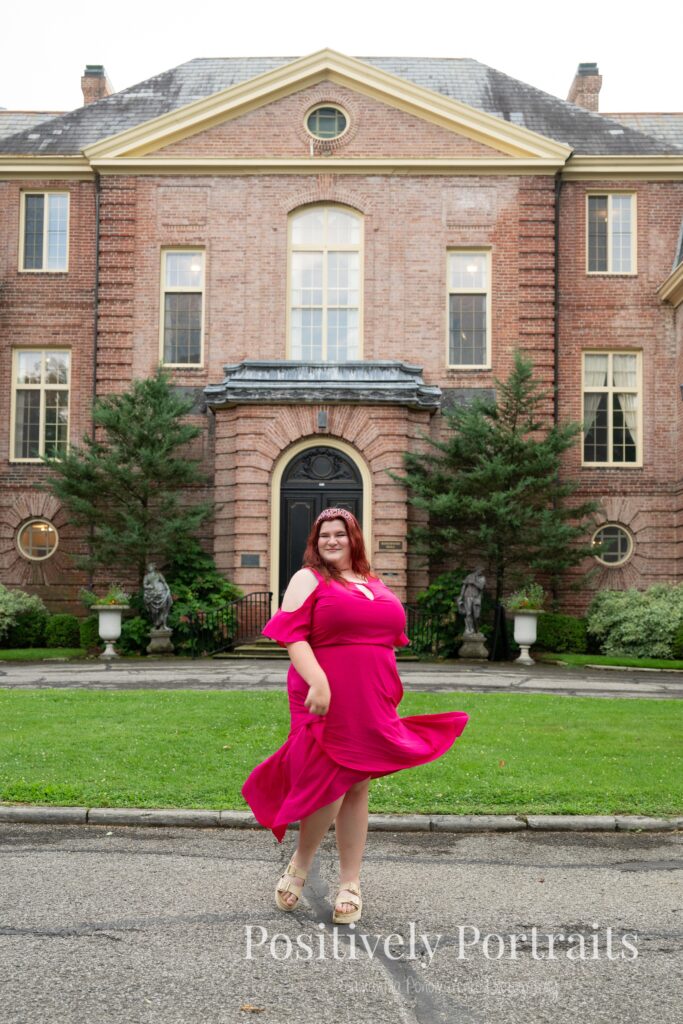 Senior photos at the Kingwood Center Gardens in Mansfield, one of the most beautiful gardens in Northeast Ohio for senior photos. 